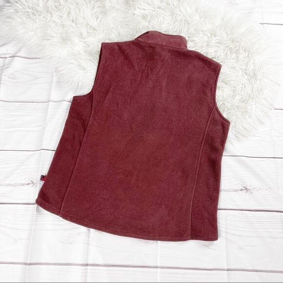 Woolrich Women's Burgundy Red Fleece Zip Vest Size‎ Medium - Picture 5 of 5
